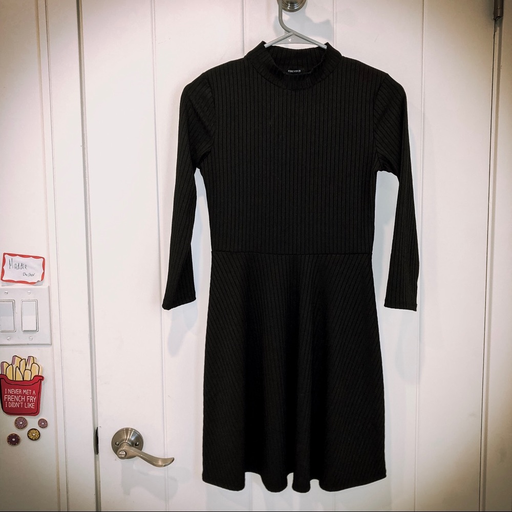V Lightly Worn Forever 21 Black Ribbed Dress